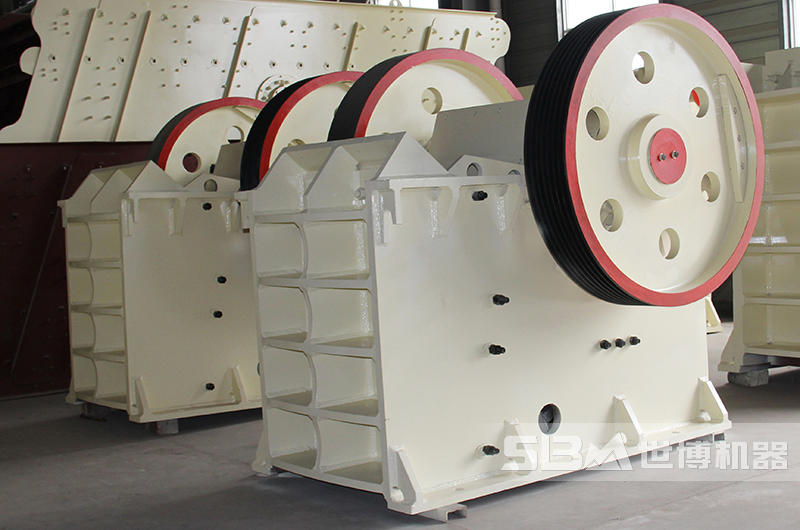 巖石破碎設備之顎式破碎機