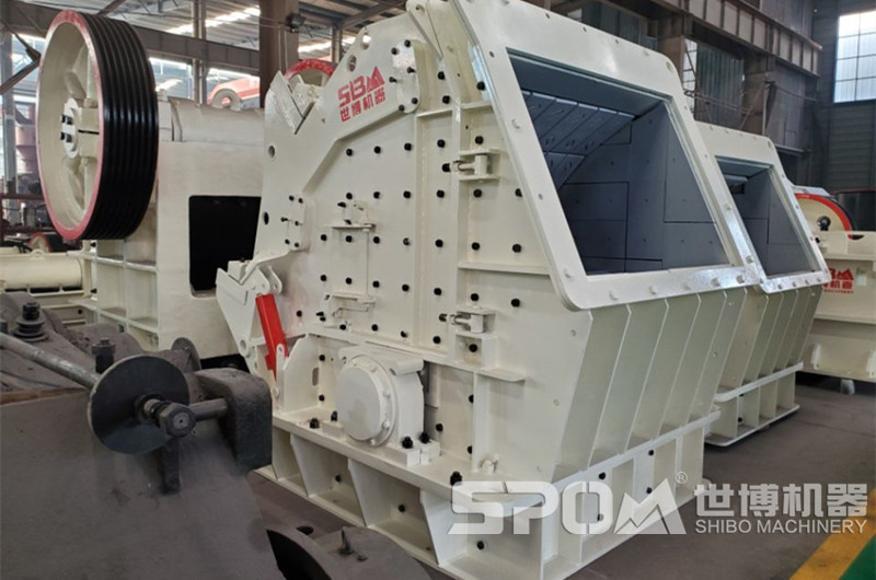 粗碎破碎機，大口反擊式破碎機