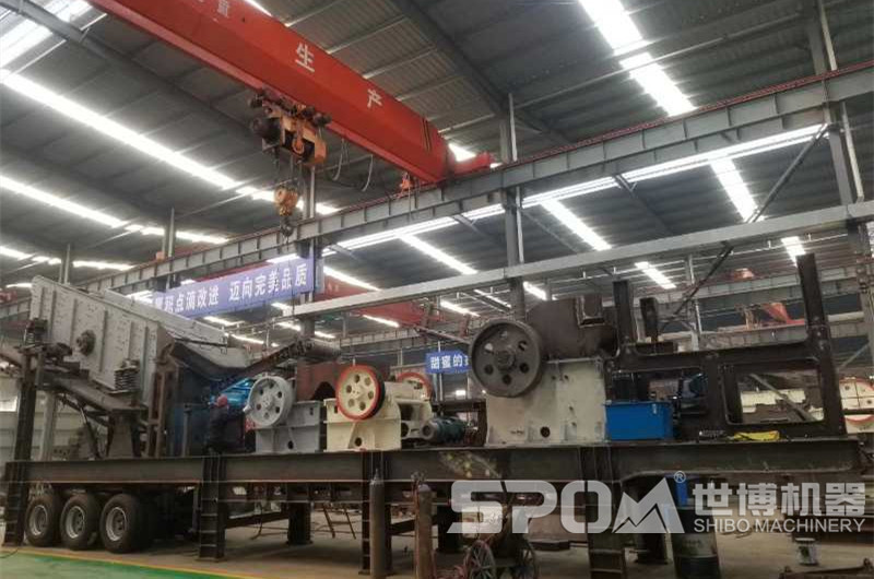 多機(jī)組合定制移動破碎機(jī)，輪胎半移動破碎機(jī)