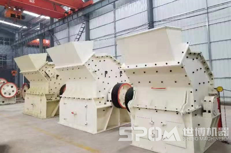 石子反擊細(xì)碎機(jī)生產(chǎn)廠家車(chē)間