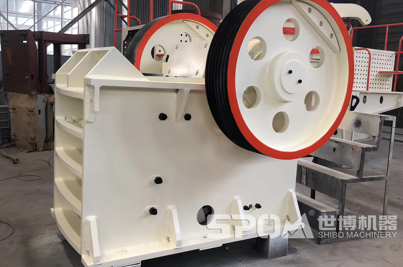 912鄂破，900x1200顎式破碎機(jī)